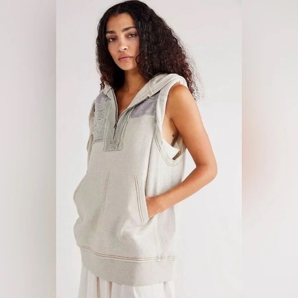 NWOT Free People Santa Fe Sweatshirt - Picture 3 of 5